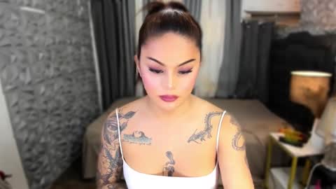 Snapshot of unbotheredprincess chatting on 02.10.25 Lady tan online show from 02.10.25