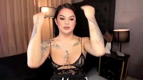 Snapshot of unbotheredprincess chatting on 10.17.25 Lady tan online show from 10.17.25