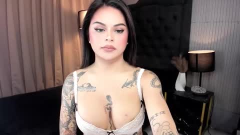 Snapshot of unbotheredprincess chatting on 11.03.25 Lady tan online show from 11.03.25