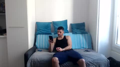 Snapshot of unconquered chatting on 10.12.25 Unconquered hot angels online show from 10.12.25