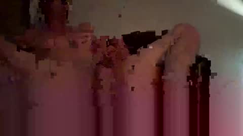 Snapshot of uncut4urbutt chatting on 10.13.25 uncut4urbutt online show from 10.13.25