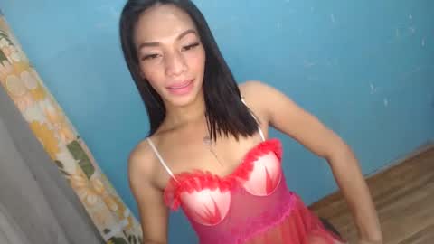 Snapshot of uncut_queen chatting on 09.22.25 LOVELY JANE online show from 09.22.25