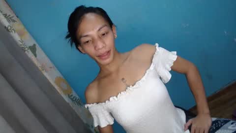 Snapshot of uncut_queen chatting on 10.12.25 LOVELY JANE online show from 10.12.25