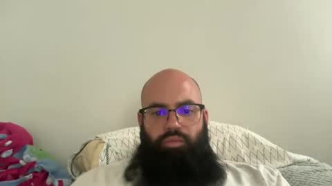 Snapshot of uncutbeard129840 chatting on 09.27.25 uncutbeard129840 online show from 09.27.25