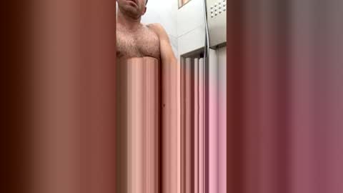 Snapshot of uncutnudist chatting on 06.03.26 uncutnudist online show from 06.03.26