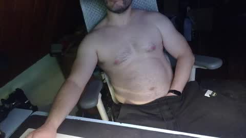 Under the desk online show from 04.16.26