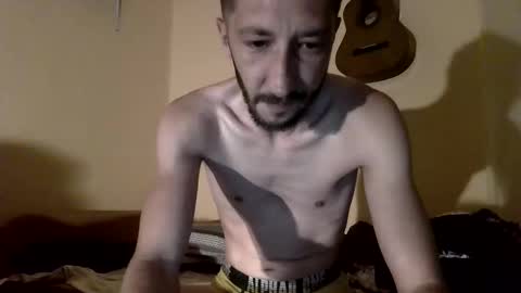 Snapshot of underguy19 chatting on 09.20.25 underguy19 online show from 09.20.25