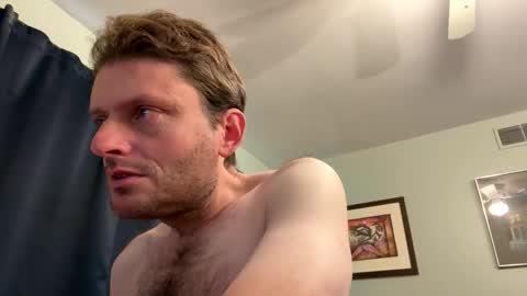 Snapshot of undress_me_ chatting on 05.23.26 undress me online show from 05.23.26