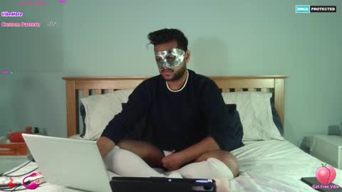 Snapshot of unexplored_aarav chatting on 12.29.24 Aarav online show from 12.29.24