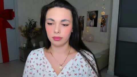 Patricia online show from 02.14.25