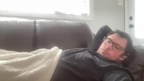 Snapshot of ungerisland chatting on 12.15.24 ungerisland online show from 12.15.24