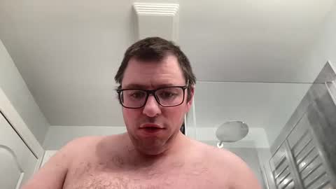 Snapshot of ungerisland chatting on 02.06.25 ungerisland online show from 02.06.25