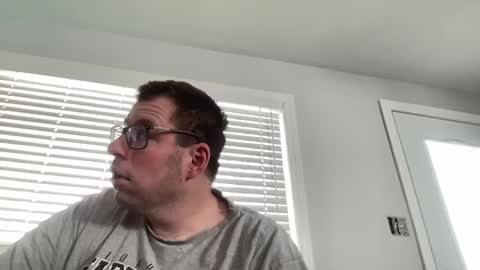 Snapshot of ungerisland chatting on 02.16.25 ungerisland online show from 02.16.25