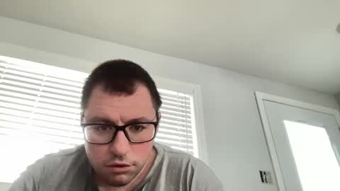 Snapshot of ungerisland chatting on 02.16.25 ungerisland online show from 02.16.25