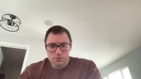 Snapshot of ungerisland chatting on 03.04.25 ungerisland online show from 03.04.25