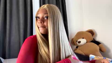 Unholybaddie online show from 12.23.25