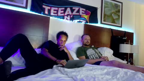 Uni Ball online show from 04.21.26