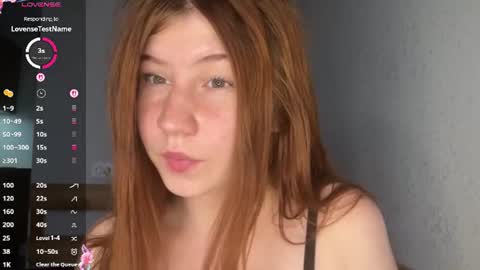 Snapshot of unicuty chatting on 07.17.26 Mila here online show from 07.17.26