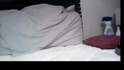 unknown19895155 online show from 12.15.24