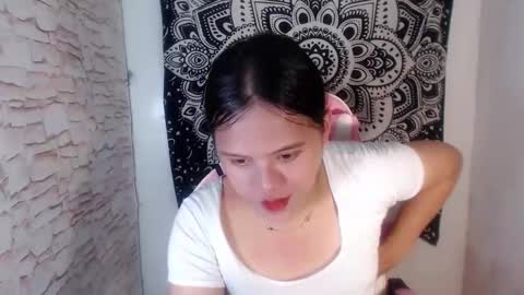 Snapshot of unlovely_arcii chatting on 10.21.25 arcii online show from 10.21.25