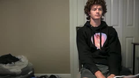 Snapshot of unverifiedbwc chatting on 10.27.25 Stepbro online show from 10.27.25