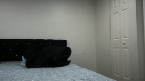 Snapshot of unverifiedbwc chatting on 11.23.25 Stepbro online show from 11.23.25