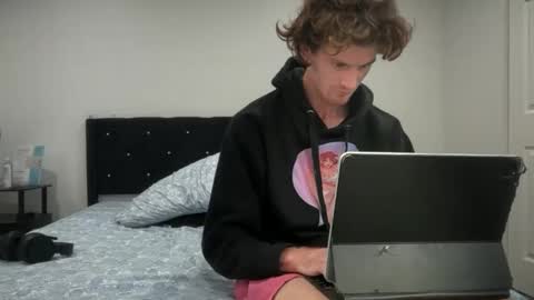 Snapshot of unverifiedbwc chatting on 11.23.25 Stepbro online show from 11.23.25