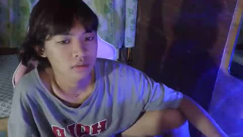 Snapshot of ur__baby chatting on 05.26.26 ur baby online show from 05.26.26