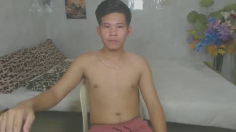 Snapshot of ur_bigcockeziekiel chatting on 04.05.26 ur_bigcockeziekiel online show from 04.05.26