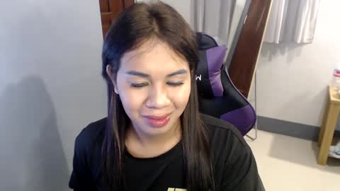 Vee online show from 12.20.24