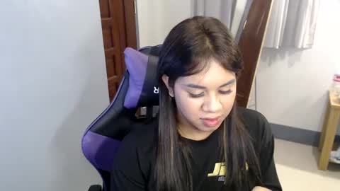 Vee online show from 12.20.24