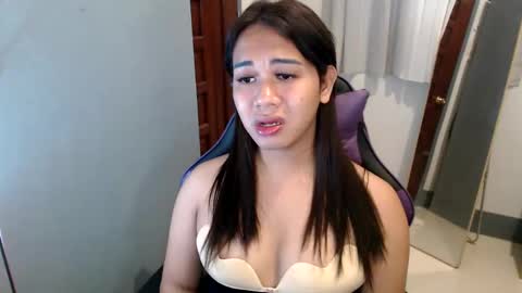 Vee online show from 12.27.24