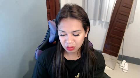 Vee online show from 01.10.25