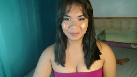 Vee online show from 10.15.25