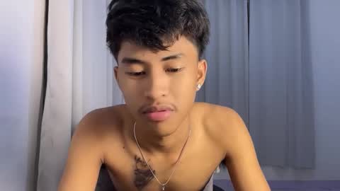 ur_fuckerbttm online show from 12.01.25