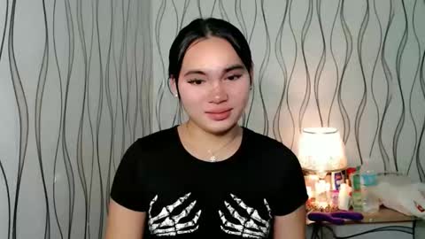 QUEENSY online show from 12.03.25