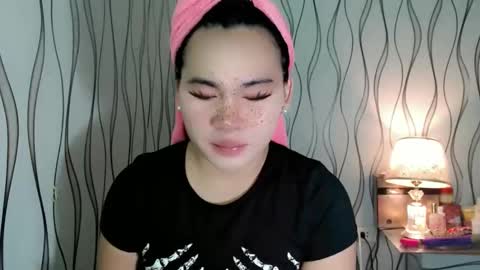 Snapshot of ur_innocent_girlx chatting on 02.07.26 QUEENSY online show from 02.07.26