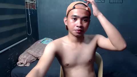 Snapshot of ur_joshuahotnotch chatting on 02.14.25 ur_joshuahotnotch online show from 02.14.25