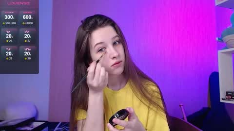 Snapshot of ur_kitty__ chatting on 09.14.25 Lera online show from 09.14.25