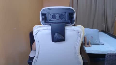 ur_petitejaya online show from 11.27.25