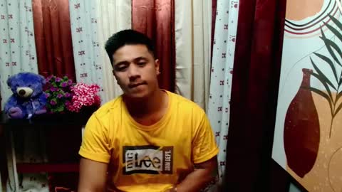 Snapshot of ur_pinoydave chatting on 03.06.25 Dave online show from 03.06.25