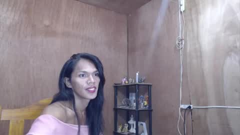 Snapshot of ur_prescious_xxx chatting on 05.11.26 Ur Lovely Pricious online show from 05.11.26