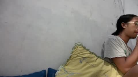 Ellie online show from 04.23.26