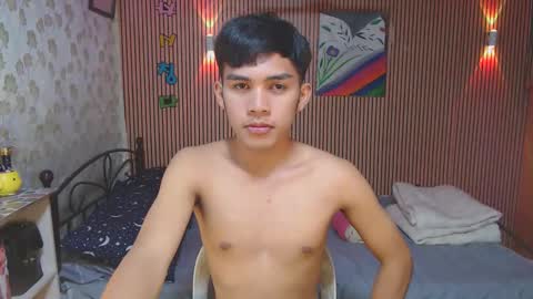 ur_shan21 online show from 09.18.25