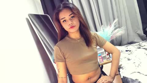 Snapshot of urasian_france69 chatting on 09.21.25 FRANCINE cum with me in pvt or pwrd online show from 09.21.25