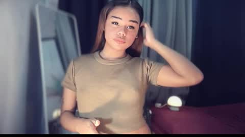 Snapshot of urasian_france69 chatting on 10.23.25 FRANCINE cum with me in pvt or pwrd online show from 10.23.25