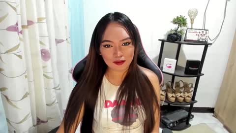 Snapshot of urasian_ivana_alawi chatting on 01.27.25 IVANA and ALEXIA online show from 01.27.25