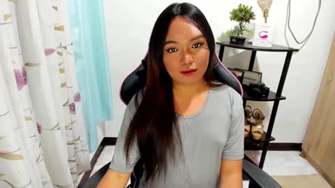 Snapshot of urasian_ivana_alawi chatting on 02.22.25 IVANA and ALEXIA online show from 02.22.25