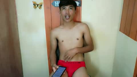 urasian_jomarie online show from 09.10.25