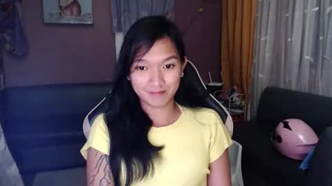 NEWRA  ALLISON online show from 11.13.25